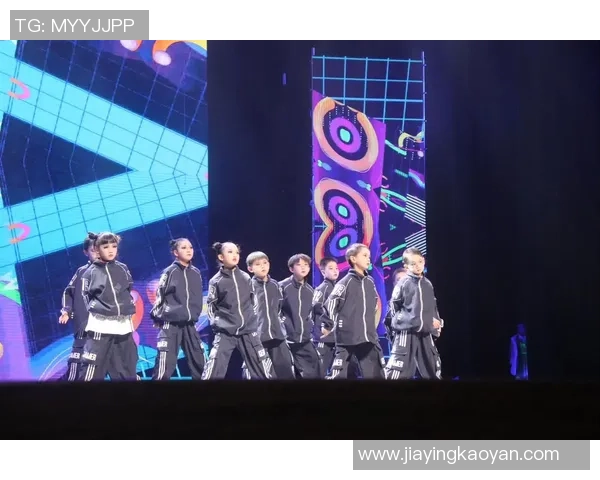 街舞新手必看：从零基础到舞台魅力的全面入门指南